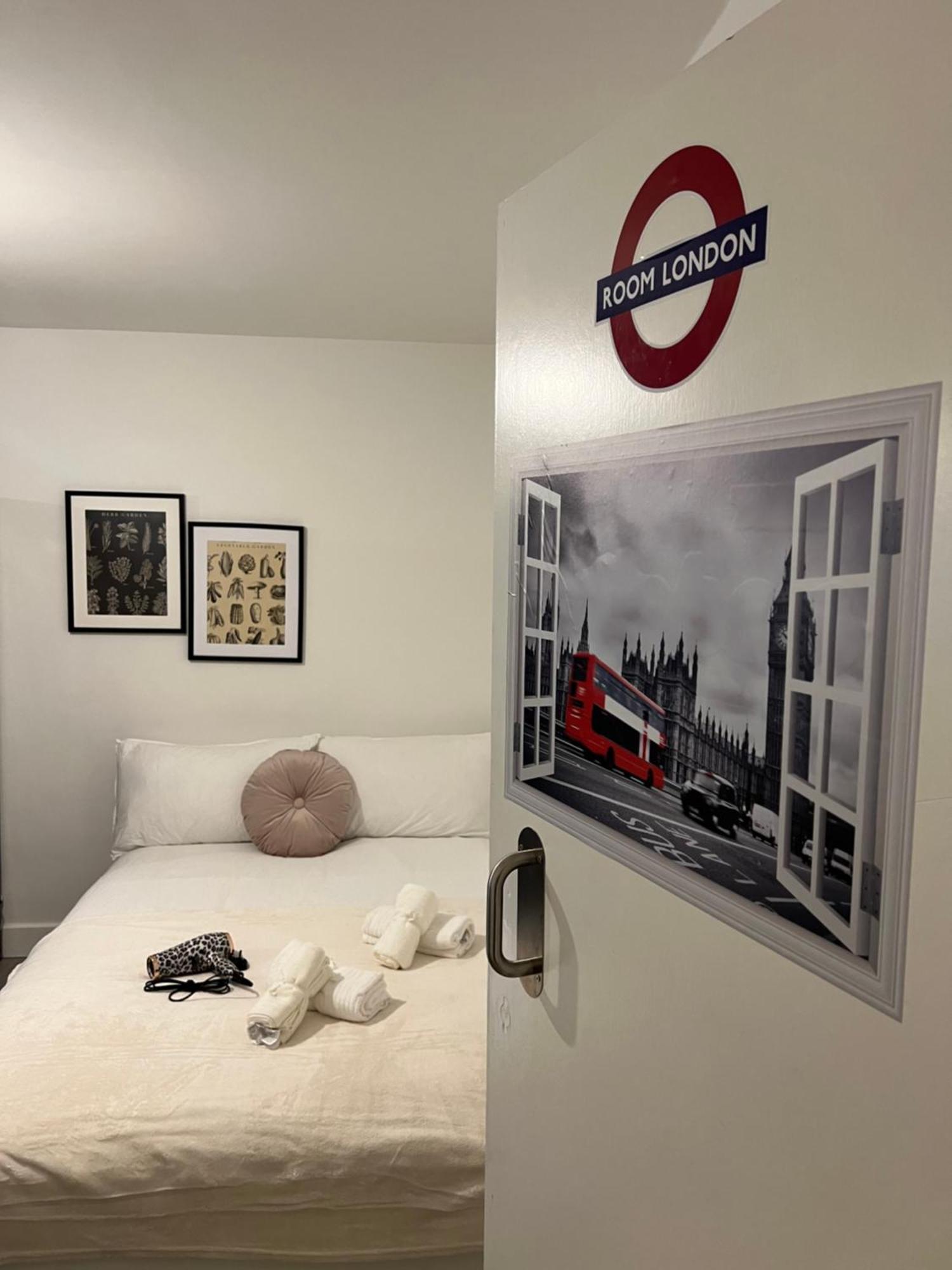 Lovely Double Rooms In Euston & Square In Central 런던 외부 사진